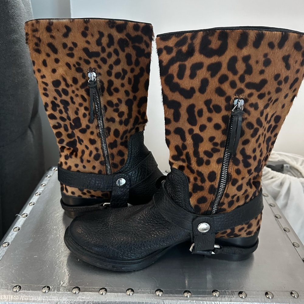 Miu Miu amazing boots - Picture 2 of 9